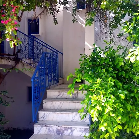 Jungle Aparthotel Torba